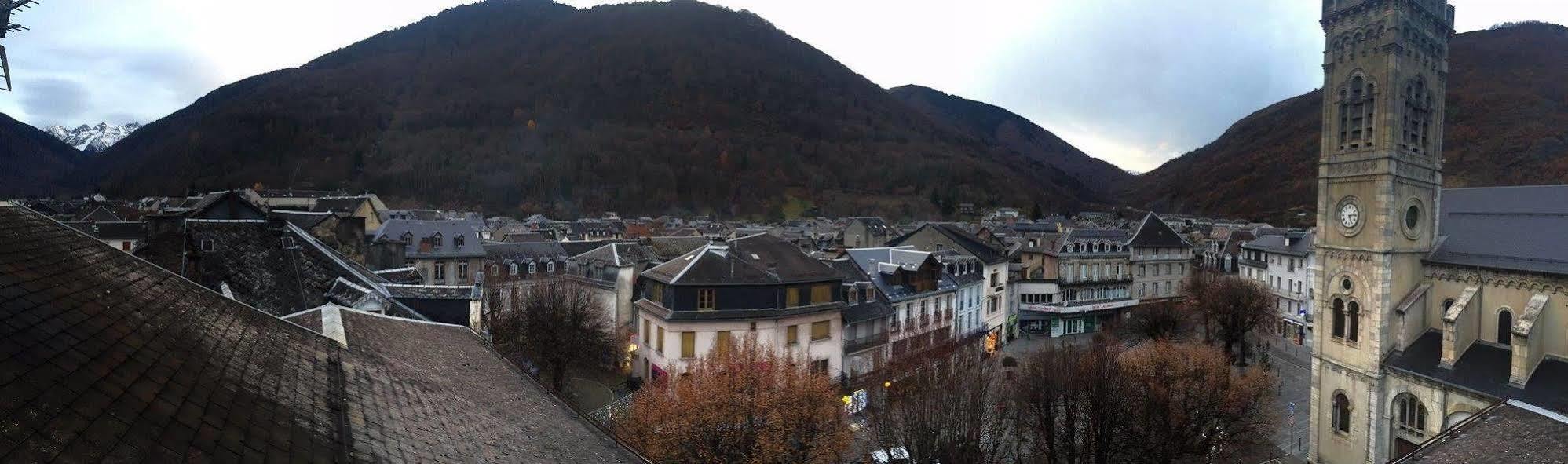 Le Bon Accueil Ξενοδοχείο Bagnères-de-Luchon Εξωτερικό φωτογραφία