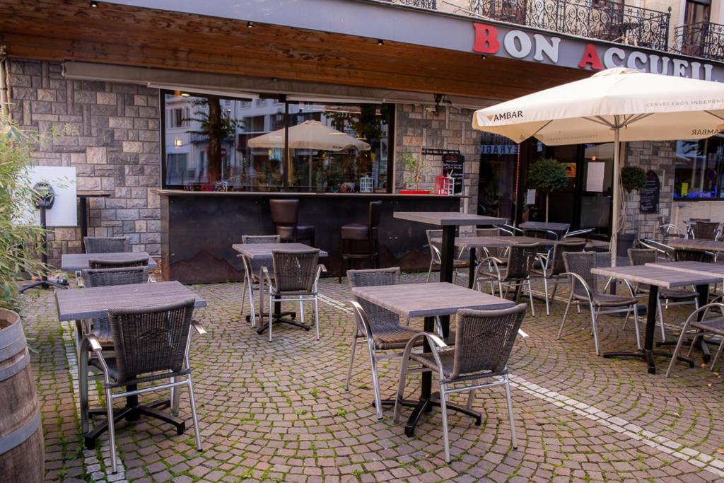 Le Bon Accueil Ξενοδοχείο Bagnères-de-Luchon Εξωτερικό φωτογραφία