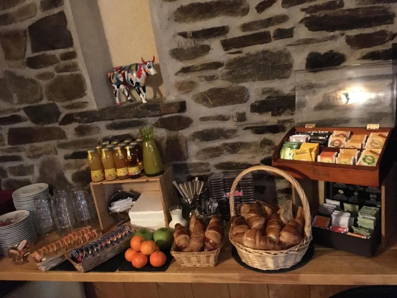 Le Bon Accueil Ξενοδοχείο Bagnères-de-Luchon Εξωτερικό φωτογραφία